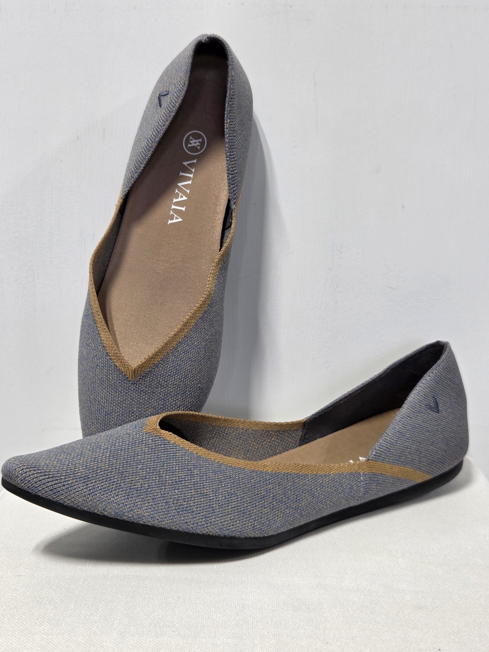 VIVAIA Vienna 2.0 Pointed Toe V-Cut Flats Sandy Blue US 11/11.5 EU 42